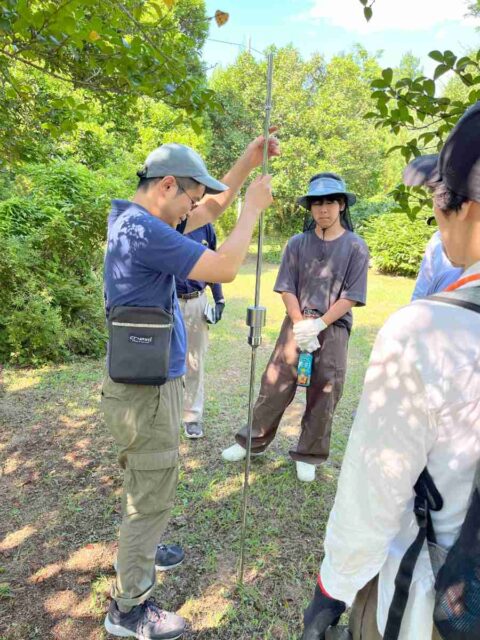 土層調査。(雨水挙動の観測)圧力ポテンシャルの計測。